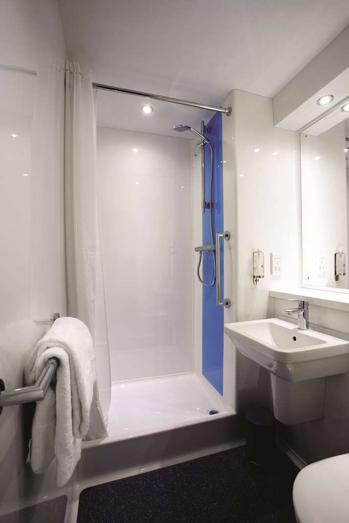 Travelodge Warrington Lowton Camera foto