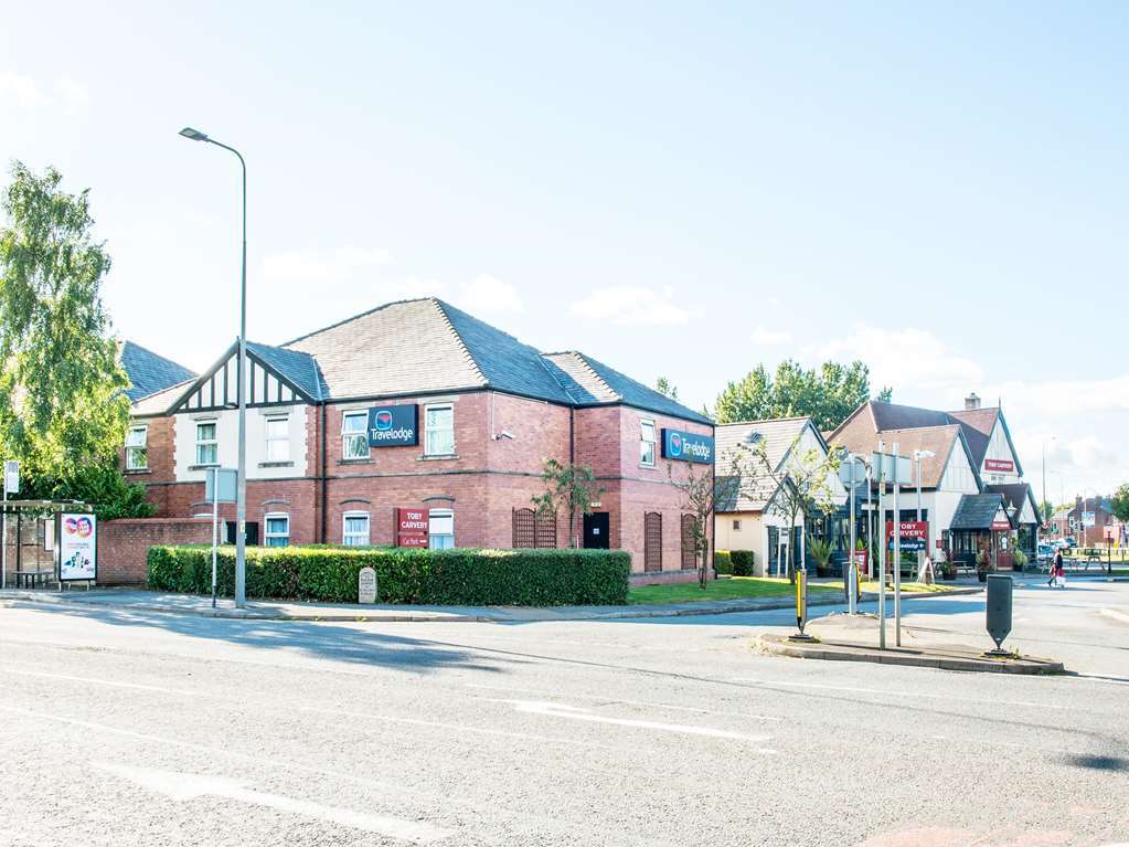 Travelodge Warrington Lowton Esterno foto