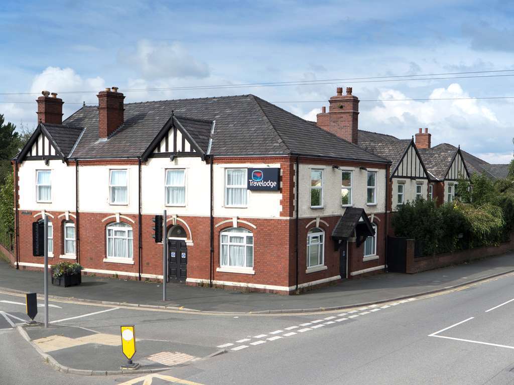 Travelodge Warrington Lowton Esterno foto